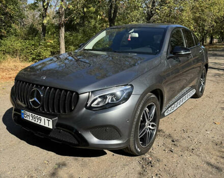 Серый Мерседес GLC-Class Coupe, объемом двигателя 2 л и пробегом 105 тыс. км за 35000 $, фото 1 на Automoto.ua