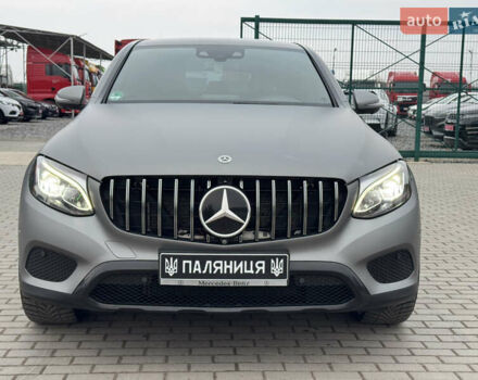 Серый Мерседес GLC-Class Coupe, объемом двигателя 2.2 л и пробегом 260 тыс. км за 34777 $, фото 1 на Automoto.ua