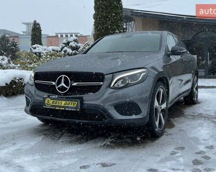 Серый Мерседес GLC-Class Coupe, объемом двигателя 2.14 л и пробегом 118 тыс. км за 42800 $, фото 2 на Automoto.ua