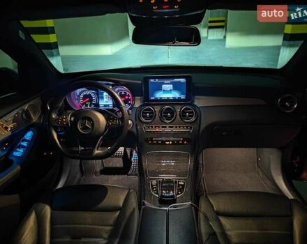 Сірий Мерседес GLC-Class Coupe, об'ємом двигуна 2.99 л та пробігом 124 тис. км за 45900 $, фото 30 на Automoto.ua