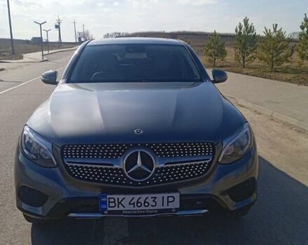 Мерседес GLC-Class Coupe 2018 в Ровно на Automoto.ua Серый Мерседес GLC-Class Coupe, объемом двигателя 1.99 л и пробегом 69 тыс. км за 38900 $, фото 9 на Automoto.ua
