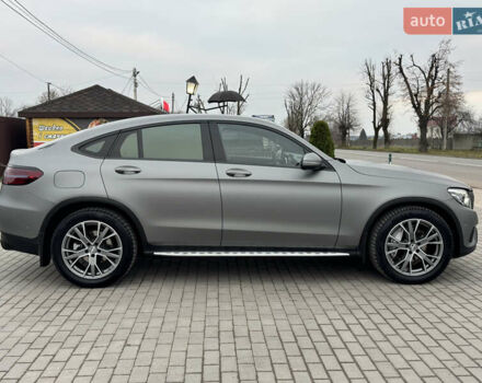 Серый Мерседес GLC-Class Coupe, объемом двигателя 2.2 л и пробегом 260 тыс. км за 34777 $, фото 7 на Automoto.ua