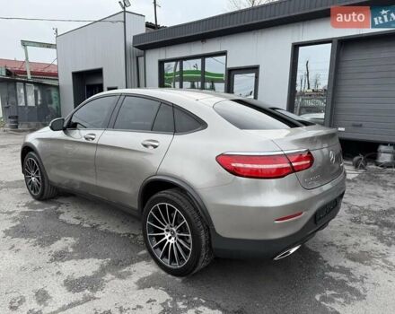 Серый Мерседес GLC-Class Coupe, объемом двигателя 1.99 л и пробегом 120 тыс. км за 35900 $, фото 84 на Automoto.ua