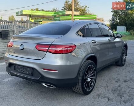 Сірий Мерседес GLC-Class Coupe, об'ємом двигуна 1.99 л та пробігом 120 тис. км за 35900 $, фото 31 на Automoto.ua