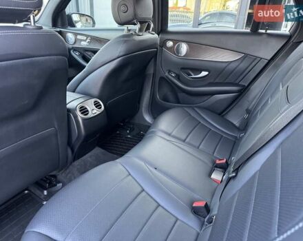 Сірий Мерседес GLC-Class Coupe, об'ємом двигуна 1.99 л та пробігом 120 тис. км за 35900 $, фото 73 на Automoto.ua