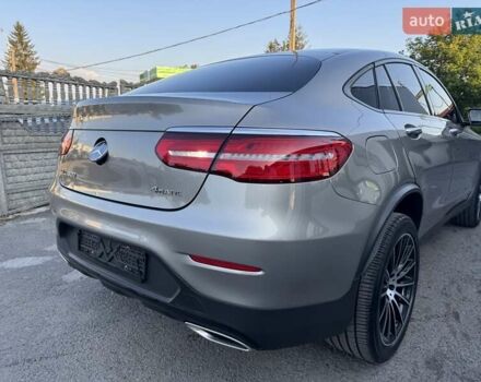 Сірий Мерседес GLC-Class Coupe, об'ємом двигуна 1.99 л та пробігом 120 тис. км за 35900 $, фото 49 на Automoto.ua