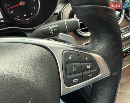 Серый Мерседес GLC-Class Coupe, объемом двигателя 1.99 л и пробегом 120 тыс. км за 35900 $, фото 15 на Automoto.ua