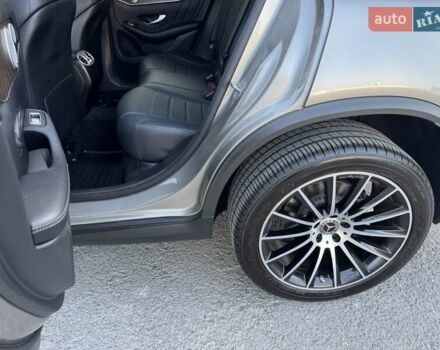 Сірий Мерседес GLC-Class Coupe, об'ємом двигуна 1.99 л та пробігом 120 тис. км за 35900 $, фото 79 на Automoto.ua