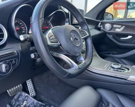 Сірий Мерседес GLC-Class Coupe, об'ємом двигуна 1.99 л та пробігом 120 тис. км за 35900 $, фото 41 на Automoto.ua