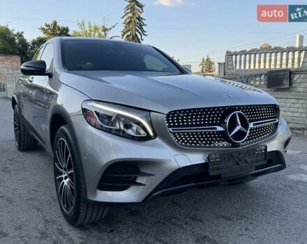 Сірий Мерседес GLC-Class Coupe, об'ємом двигуна 1.99 л та пробігом 120 тис. км за 35900 $, фото 56 на Automoto.ua