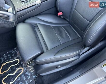Сірий Мерседес GLC-Class Coupe, об'ємом двигуна 1.99 л та пробігом 120 тис. км за 35900 $, фото 88 на Automoto.ua