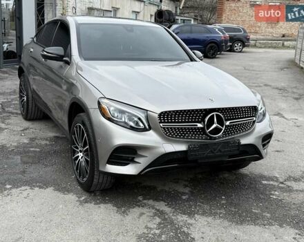 Серый Мерседес GLC-Class Coupe, объемом двигателя 1.99 л и пробегом 120 тыс. км за 35900 $, фото 35 на Automoto.ua