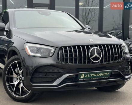 Серый Мерседес GLC-Class Coupe, объемом двигателя 3 л и пробегом 10 тыс. км за 69999 $, фото 4 на Automoto.ua