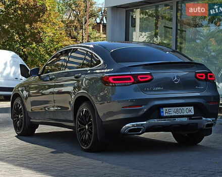 Серый Мерседес GLC-Class Coupe, объемом двигателя 2 л и пробегом 51 тыс. км за 53500 $, фото 16 на Automoto.ua