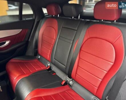 Сірий Мерседес GLC-Class Coupe, об'ємом двигуна 1.99 л та пробігом 97 тис. км за 45200 $, фото 77 на Automoto.ua