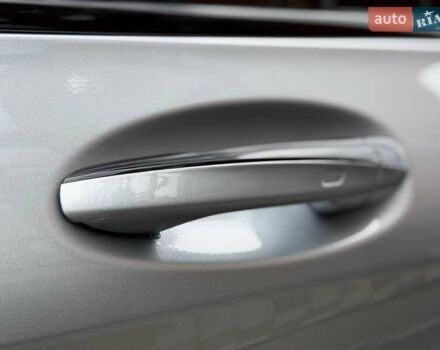 Сірий Мерседес GLC-Class Coupe, об'ємом двигуна 1.99 л та пробігом 97 тис. км за 45200 $, фото 25 на Automoto.ua