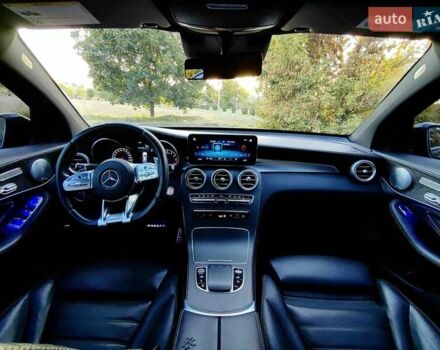 Серый Мерседес GLC-Class Coupe, объемом двигателя 3 л и пробегом 157 тыс. км за 44444 $, фото 10 на Automoto.ua