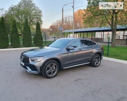 Сірий Мерседес GLC-Class Coupe, об'ємом двигуна 2.93 л та пробігом 41 тис. км за 59999 $, фото 2 на Automoto.ua