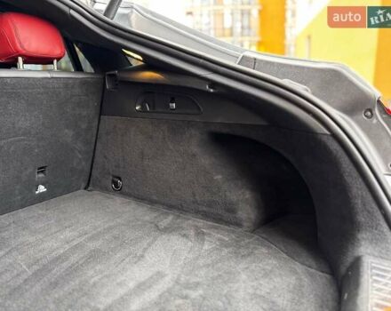 Сірий Мерседес GLC-Class Coupe, об'ємом двигуна 1.99 л та пробігом 97 тис. км за 45200 $, фото 113 на Automoto.ua