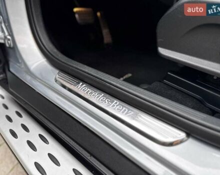 Сірий Мерседес GLC-Class Coupe, об'ємом двигуна 1.99 л та пробігом 97 тис. км за 45200 $, фото 74 на Automoto.ua