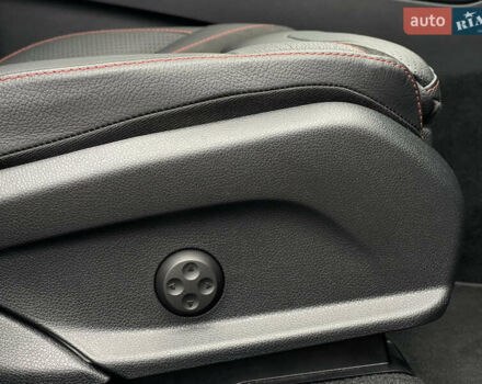 Серый Мерседес GLC-Class Coupe, объемом двигателя 3 л и пробегом 10 тыс. км за 69999 $, фото 48 на Automoto.ua