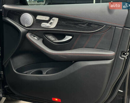 Серый Мерседес GLC-Class Coupe, объемом двигателя 3 л и пробегом 10 тыс. км за 69999 $, фото 49 на Automoto.ua