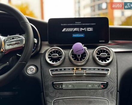 Сірий Мерседес GLC-Class Coupe, об'ємом двигуна 1.99 л та пробігом 97 тис. км за 45200 $, фото 84 на Automoto.ua