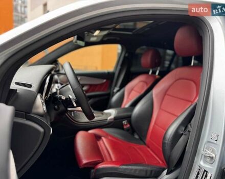 Сірий Мерседес GLC-Class Coupe, об'ємом двигуна 1.99 л та пробігом 97 тис. км за 45200 $, фото 66 на Automoto.ua