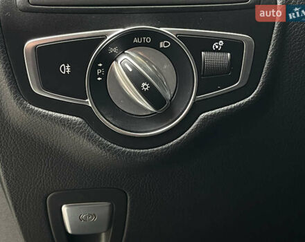 Серый Мерседес GLC-Class Coupe, объемом двигателя 3 л и пробегом 10 тыс. км за 69999 $, фото 26 на Automoto.ua