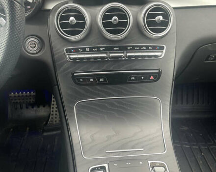 Серый Мерседес GLC-Class Coupe, объемом двигателя 1.95 л и пробегом 71 тыс. км за 57900 $, фото 14 на Automoto.ua