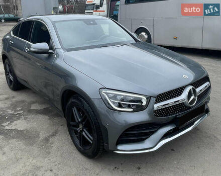 Серый Мерседес GLC-Class Coupe, объемом двигателя 1.95 л и пробегом 71 тыс. км за 57900 $, фото 8 на Automoto.ua