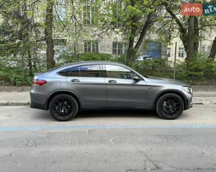 Сірий Мерседес GLC-Class Coupe, об'ємом двигуна 3 л та пробігом 98 тис. км за 67777 $, фото 7 на Automoto.ua