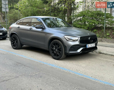 Сірий Мерседес GLC-Class Coupe, об'ємом двигуна 3 л та пробігом 98 тис. км за 67777 $, фото 5 на Automoto.ua