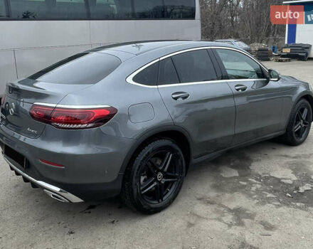 Серый Мерседес GLC-Class Coupe, объемом двигателя 1.95 л и пробегом 71 тыс. км за 57900 $, фото 6 на Automoto.ua