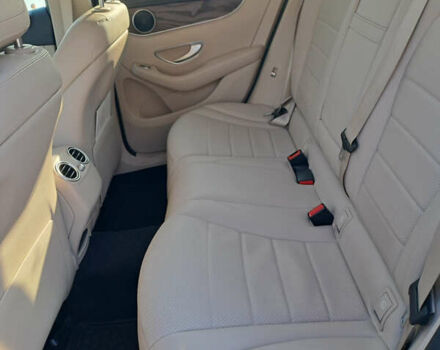 Синий Мерседес GLC-Class Coupe, объемом двигателя 2.14 л и пробегом 190 тыс. км за 31000 $, фото 11 на Automoto.ua