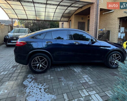 Синій Мерседес GLC-Class Coupe, об'ємом двигуна 0 л та пробігом 77 тис. км за 49600 $, фото 2 на Automoto.ua