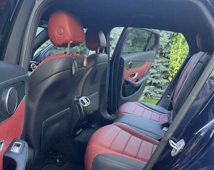 Синий Мерседес GLC-Class Coupe, объемом двигателя 2.1 л и пробегом 77 тыс. км за 40800 $, фото 5 на Automoto.ua