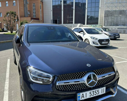 Синий Мерседес GLC-Class Coupe, объемом двигателя 1.99 л и пробегом 103 тыс. км за 49900 $, фото 3 на Automoto.ua