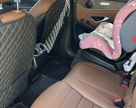 Синий Мерседес GLC-Class Coupe, объемом двигателя 1.99 л и пробегом 103 тыс. км за 49900 $, фото 9 на Automoto.ua