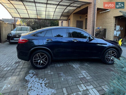 Синий Мерседес GLC-Class Coupe, объемом двигателя 2.1 л и пробегом 77 тыс. км за 40800 $, фото 1 на Automoto.ua