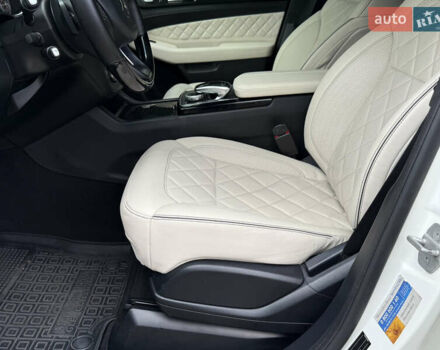 Белый Мерседес GLE-Class Coupe, объемом двигателя 2.99 л и пробегом 172 тыс. км за 40500 $, фото 40 на Automoto.ua