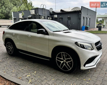Белый Мерседес GLE-Class Coupe, объемом двигателя 3 л и пробегом 148 тыс. км за 36500 $, фото 7 на Automoto.ua