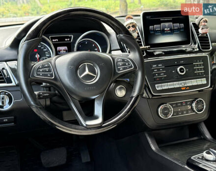 Белый Мерседес GLE-Class Coupe, объемом двигателя 2.99 л и пробегом 172 тыс. км за 40500 $, фото 58 на Automoto.ua