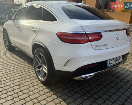Белый Мерседес GLE-Class Coupe, объемом двигателя 3 л и пробегом 71 тыс. км за 40999 $, фото 3 на Automoto.ua