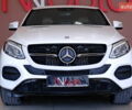 Белый Мерседес GLE-Class Coupe, объемом двигателя 3 л и пробегом 327 тыс. км за 41900 $, фото 2 на Automoto.ua