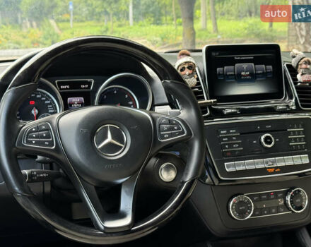 Белый Мерседес GLE-Class Coupe, объемом двигателя 2.99 л и пробегом 172 тыс. км за 40500 $, фото 59 на Automoto.ua