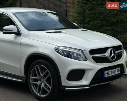 Белый Мерседес GLE-Class Coupe, объемом двигателя 2.99 л и пробегом 172 тыс. км за 40500 $, фото 25 на Automoto.ua