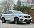Белый Мерседес GLE-Class Coupe, объемом двигателя 4.66 л и пробегом 155 тыс. км за 41500 $, фото 75 на Automoto.ua