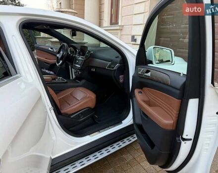 Белый Мерседес GLE-Class Coupe, объемом двигателя 2.99 л и пробегом 179 тыс. км за 42500 $, фото 4 на Automoto.ua