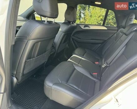 Білий Мерседес GLE-Class Coupe, об'ємом двигуна 2.99 л та пробігом 182 тис. км за 43500 $, фото 37 на Automoto.ua